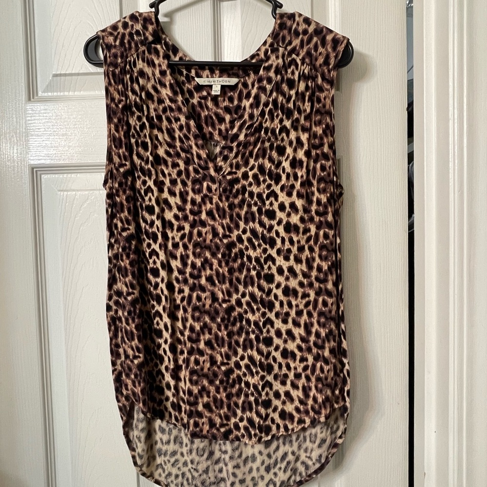 41 Hawthorn Stitch fix  Animal Leopard Print Sleeveless Blouse
